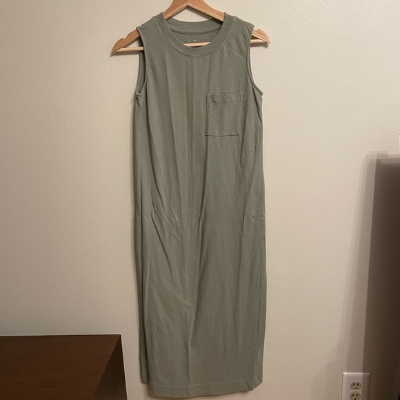 2 everlane dresses - Picture 6 of 6